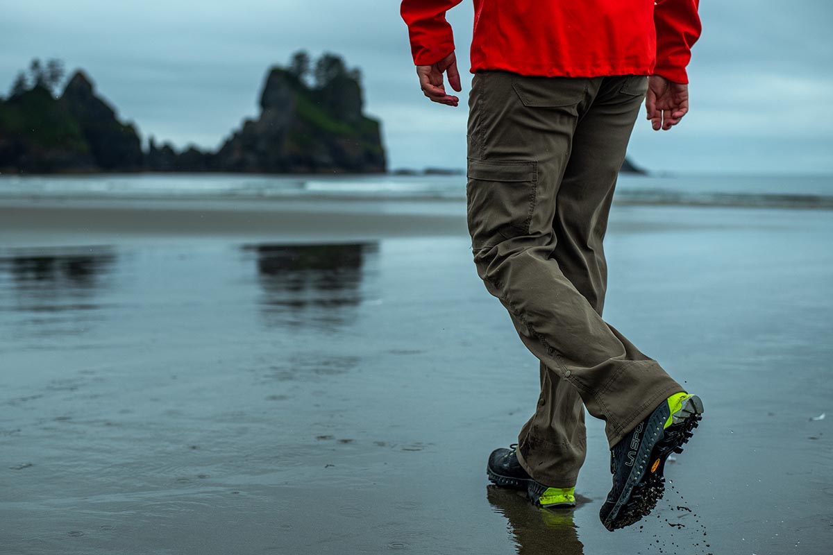 Hiking shoes (hiking on beach with La Sportiva Spire)