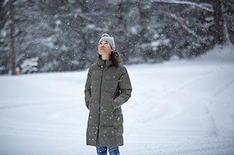 Patagonia Jackson Glacier Parka (standing in snow)