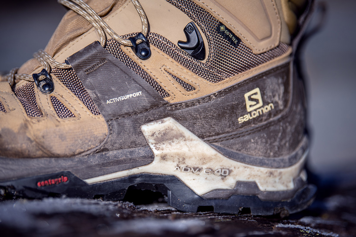 Salomon Quest 4 GTX hiking boot (chassis closeup)