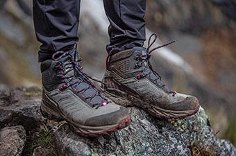 Scarpa Rush TRK GTX hiking boot (standing on rock)