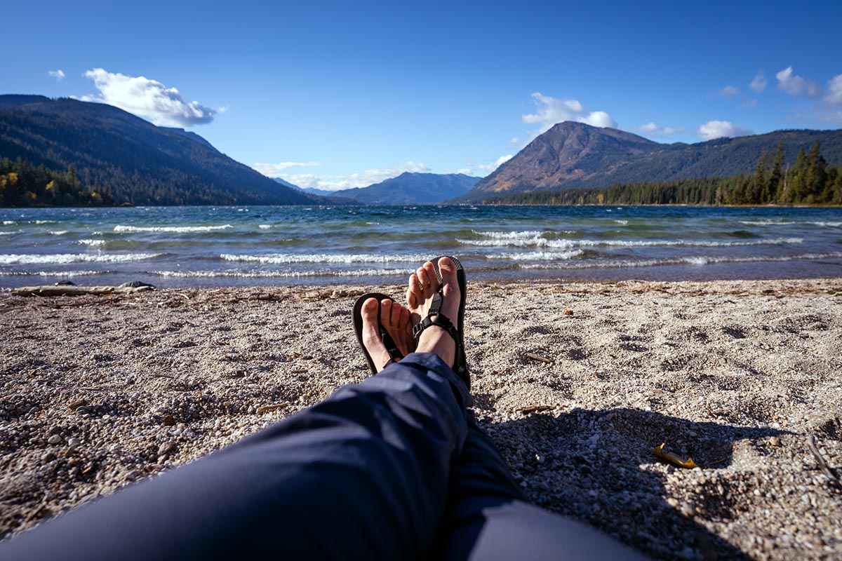 Sports sandal (Bedrock Adventures Cairn 3D Adventure on beach)